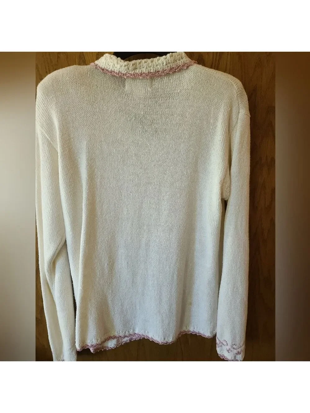 Embroidered Vintage V-Neck Sweater by Jenny, Size M